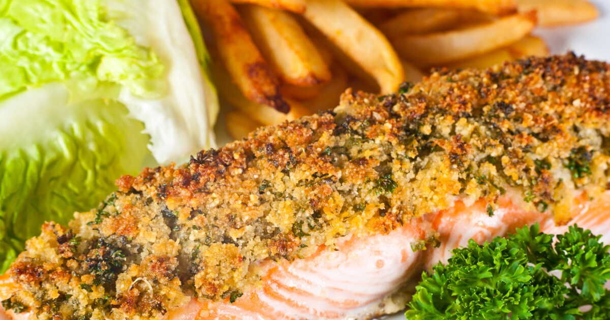 Saumon en croûte de parmesan : une recette à succès