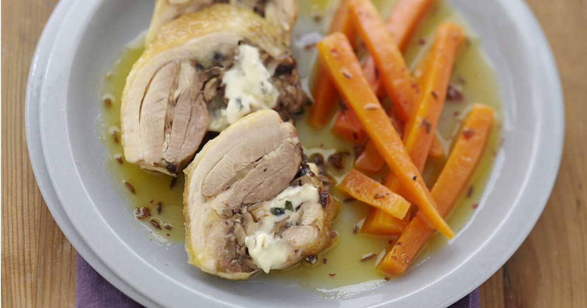 Poulet farci au bleu : une recette qui ravira vos papilles