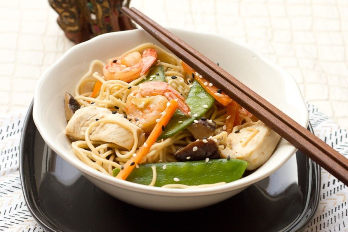 Nouilles sautées asiatiques