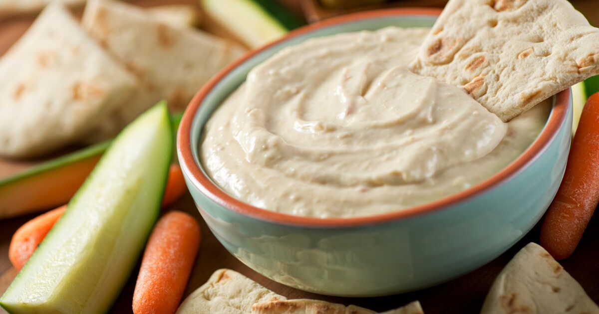 Découvrez le baba ganoush aux courgettes : le dip d'été qui impressionne
