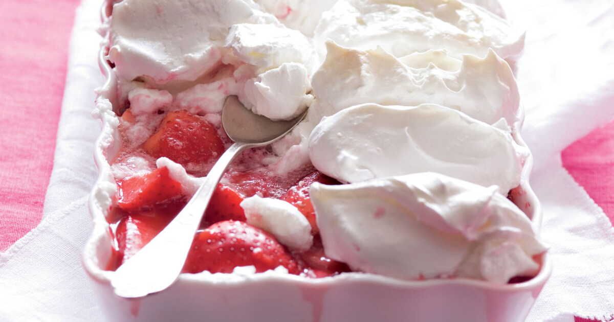 Le gratin de fraises meringué : une douceur irrésistible