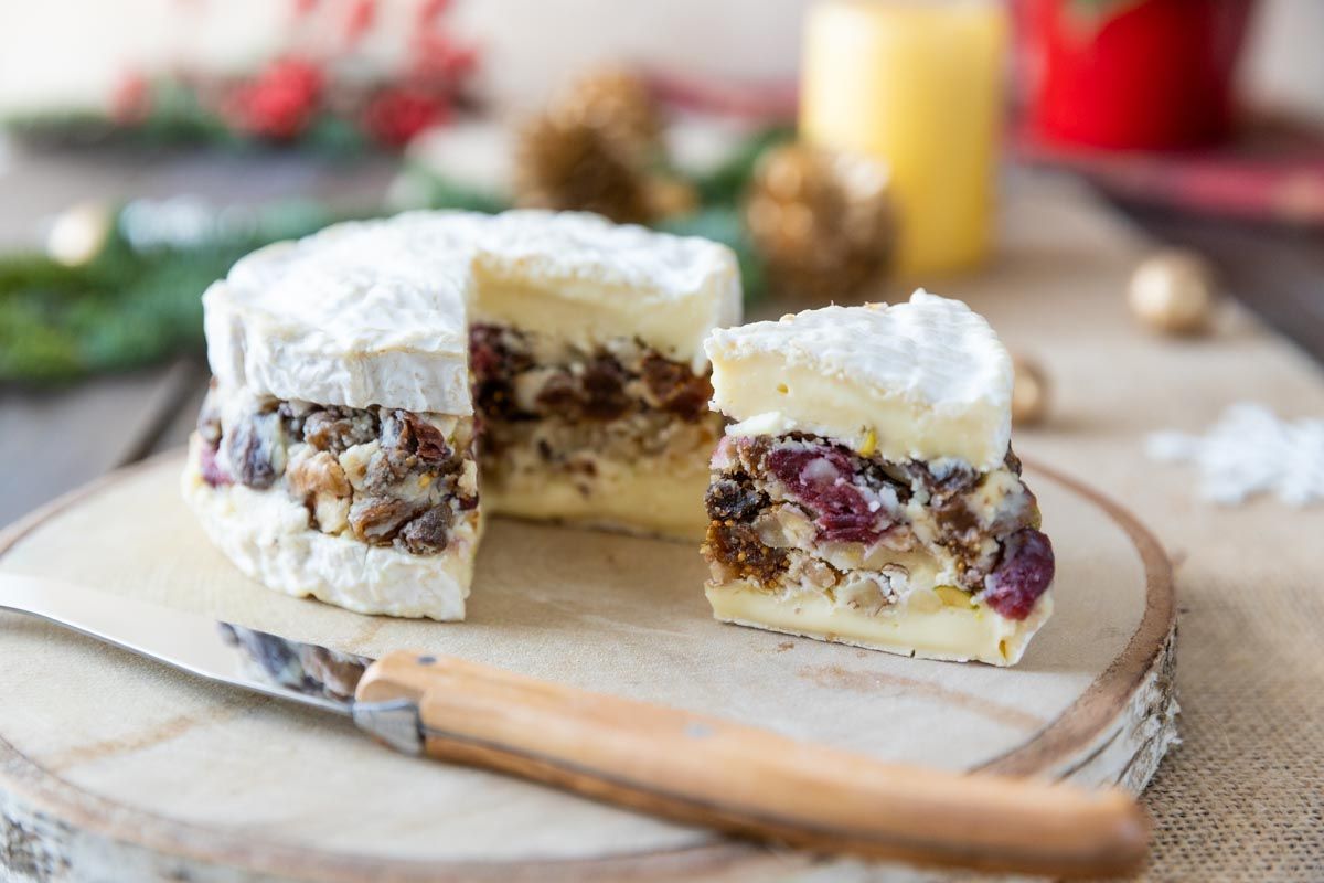 Camembert farci aux fruits secs