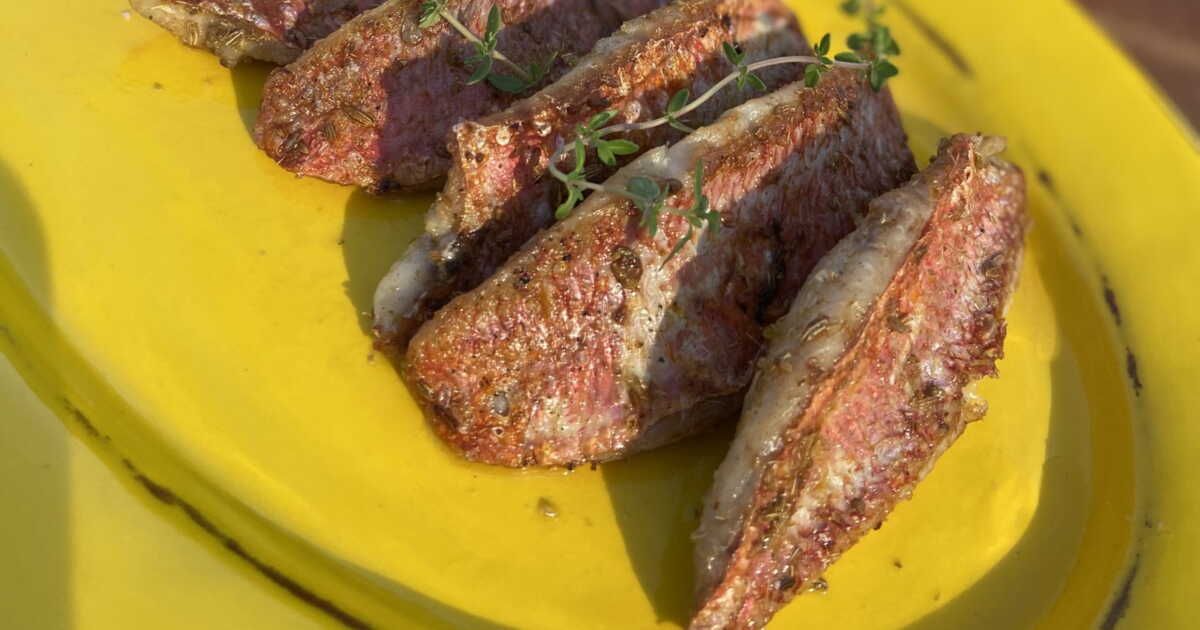 Une recette estivale irrésistible : filets de rouget et spaghettis de courgettes