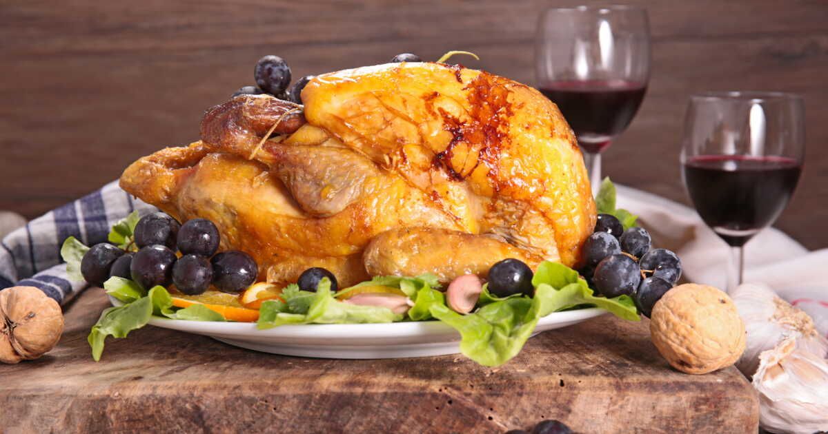 Comment bien préparer et cuire une pintade la veille de Noël ?