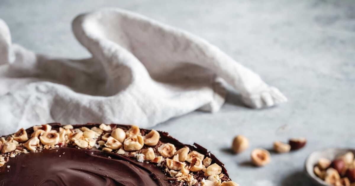 Transformez vos restes de cookies en une délicieuse tarte au chocolat et noisettes