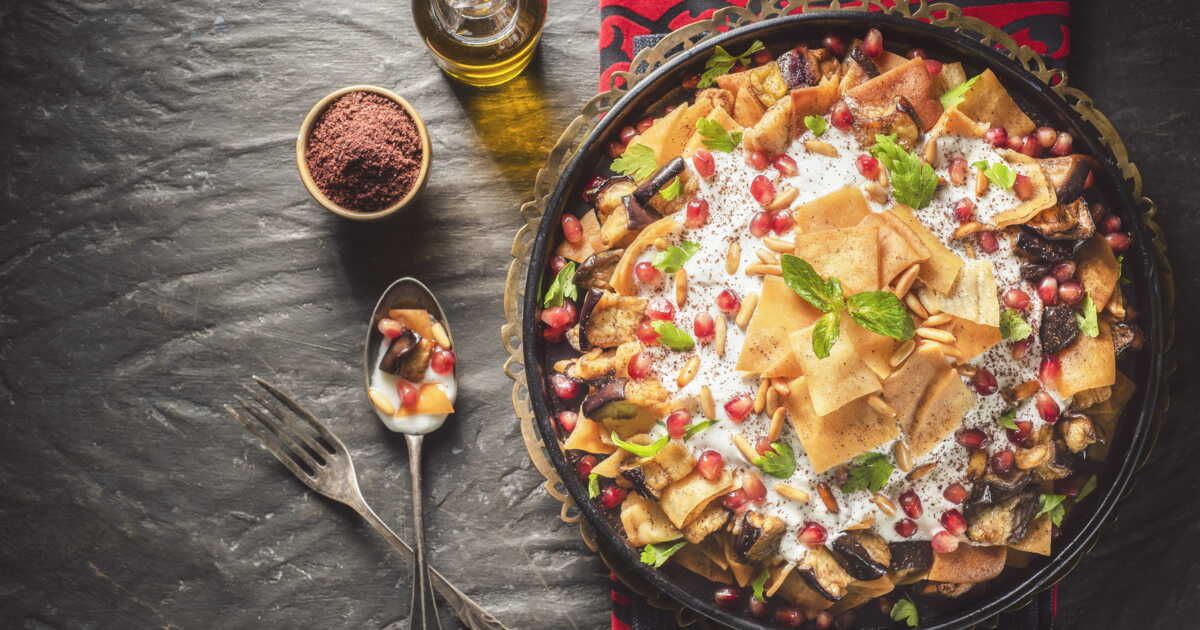 Découvrez la recette authentique de la salade fatteh comme au Liban