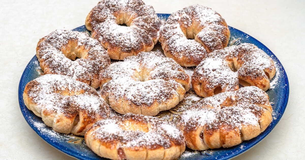 Découvrez le feuilleté pomme-cannelle : un régal facile pour le goûter