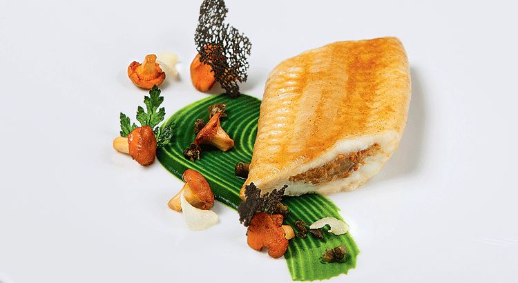 Sole de sable farcie d’une duxelles de girolles au vin jaune