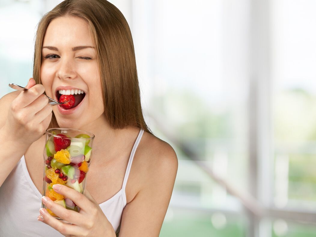 Découvrez ces fruits de saison pour soulager les ballonnements cet automne
