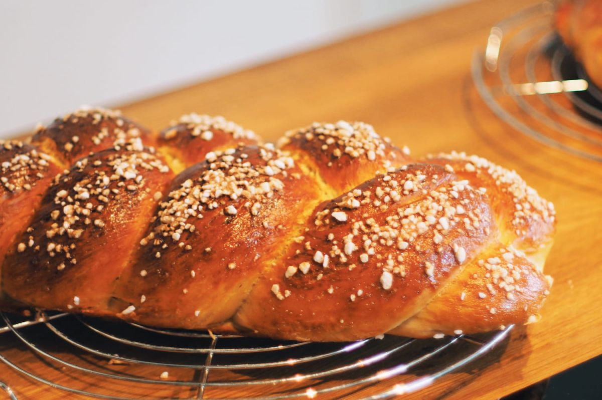 La délicieuse brioche moelleuse de Cyril Lignac révélée
