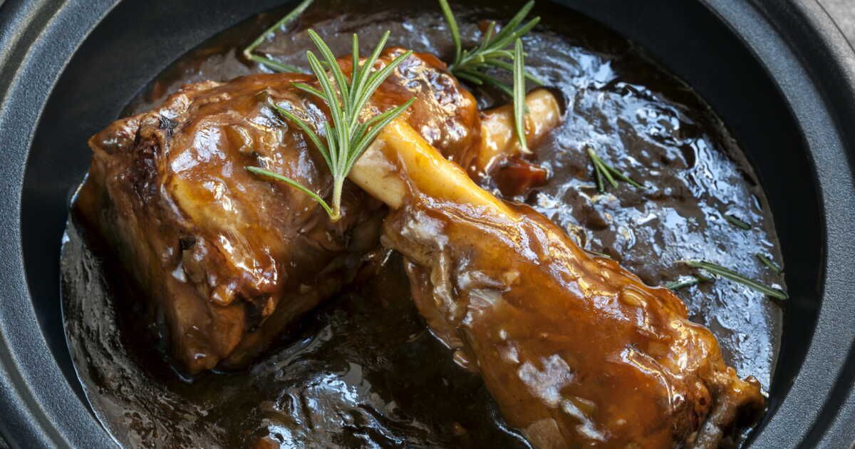 Réussir la cuisson parfaite de votre souris d’agneau au four