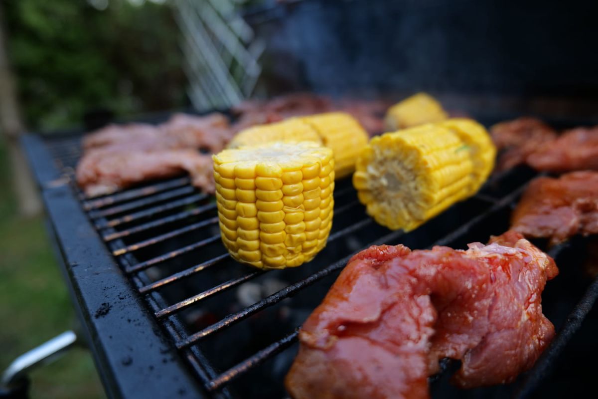 Comment cuire un maïs au barbecue ?