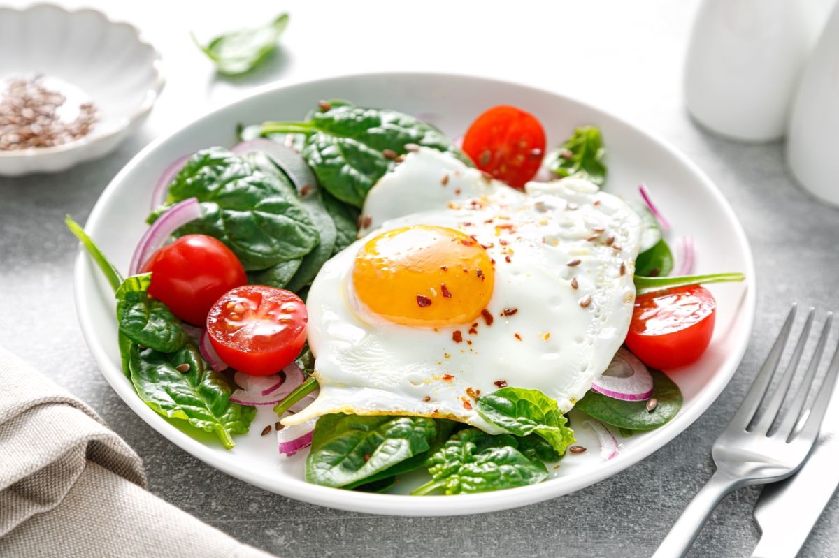 Comment réduire les grignotages après le repas : les conseils d'une nutritionniste