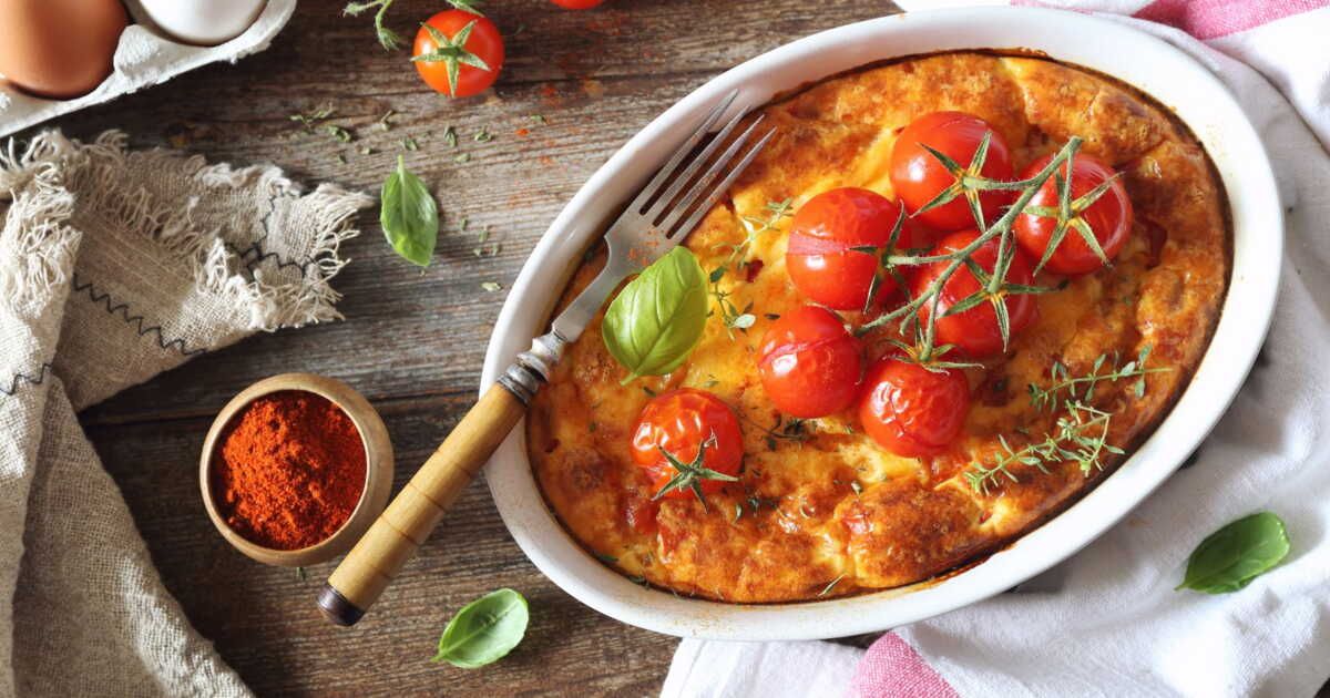 Transformez votre reste de gaspacho en un délicieux flan salé à la tomate