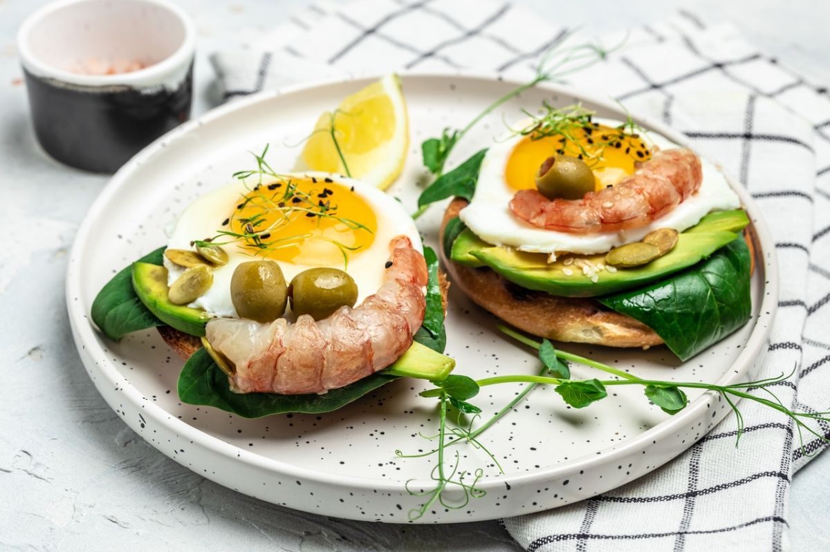 stop aux idées reçues : ces aliments à ne pas bannir pour mieux gérer son cholestérol